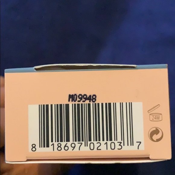 BNIB VV Serum - Picture 4 of 4